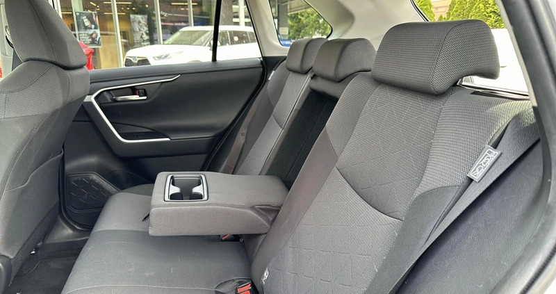 Toyota RAV4 cena 119900 przebieg: 86250, rok produkcji 2019 z Kędzierzyn-Koźle małe 352
